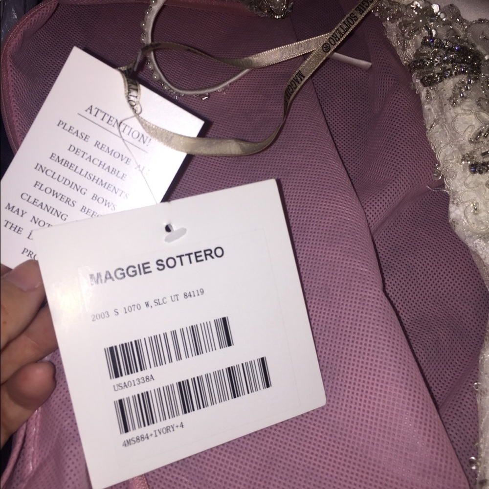 Never worn Maggie Sottero “Brandy” wedding gown! - Picture 8 of 10